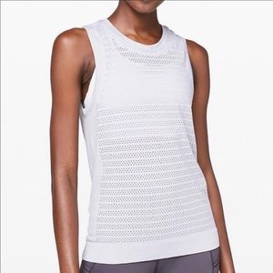 NWT LULULEMON Breeze By Muscle Tank White. Size 4